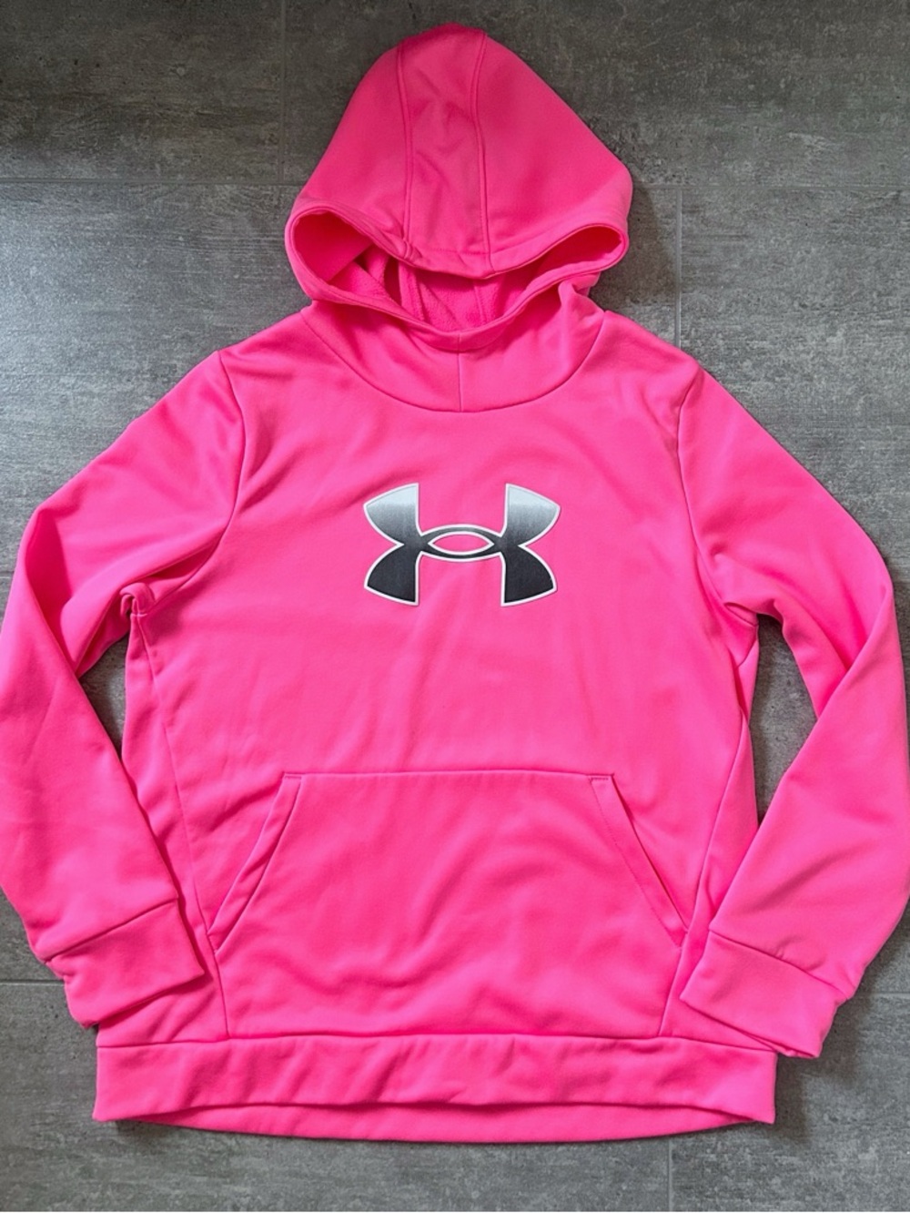 Under Armour Hot Pink Hoodie Size YXL 18